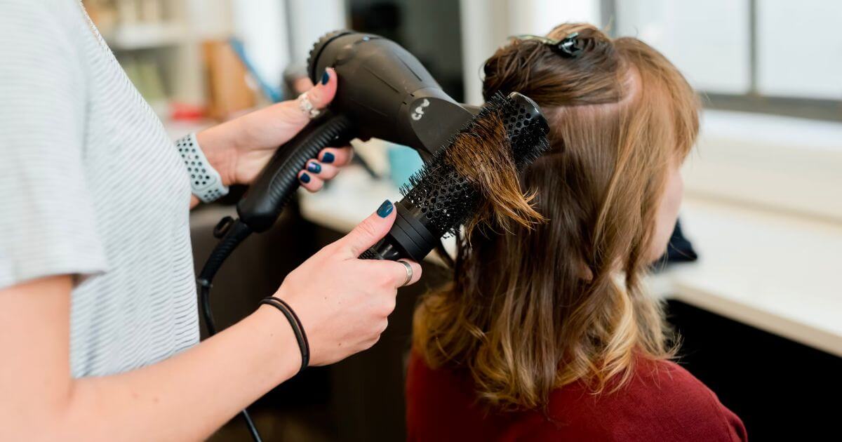 【元美容師に聞いた!】美容師の仕事を紹介